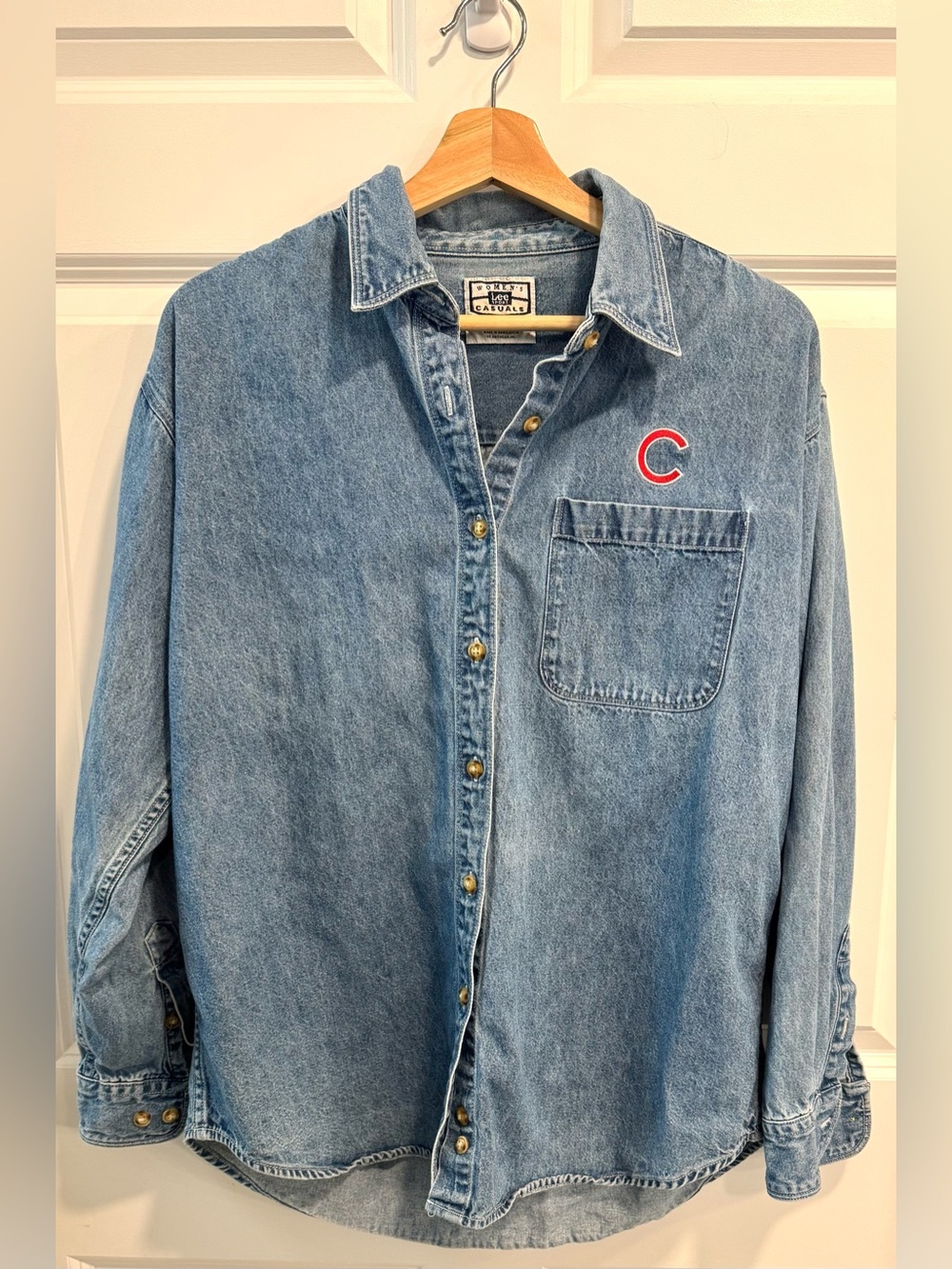 Vintage Lee Casuals Chicago Cubs denim button-down shirt.